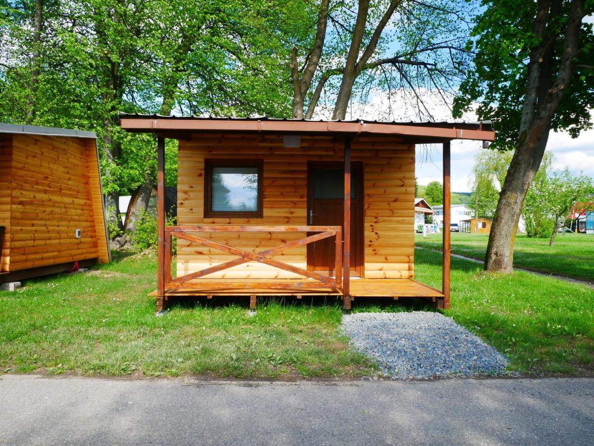 Camping Roznov Rožnov pod Radhoštěm エクステリア 写真