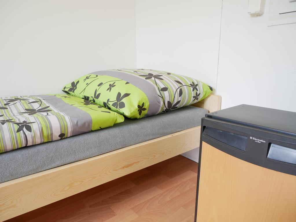 Camping Roznov Rožnov pod Radhoštěm エクステリア 写真