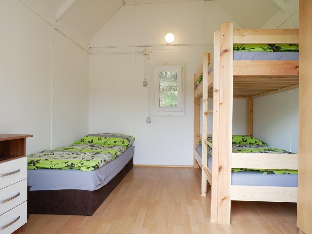 Camping Roznov Rožnov pod Radhoštěm エクステリア 写真
